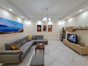 Canaj Apartment